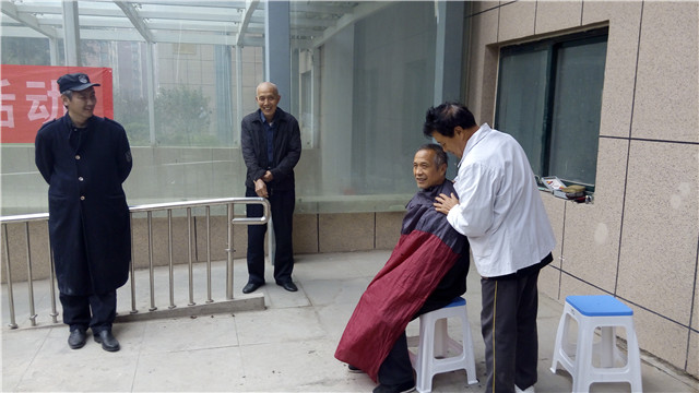 Tháng 10 năm 2015, “Tình cảm dành cho người cao tuổi” tại An Dương